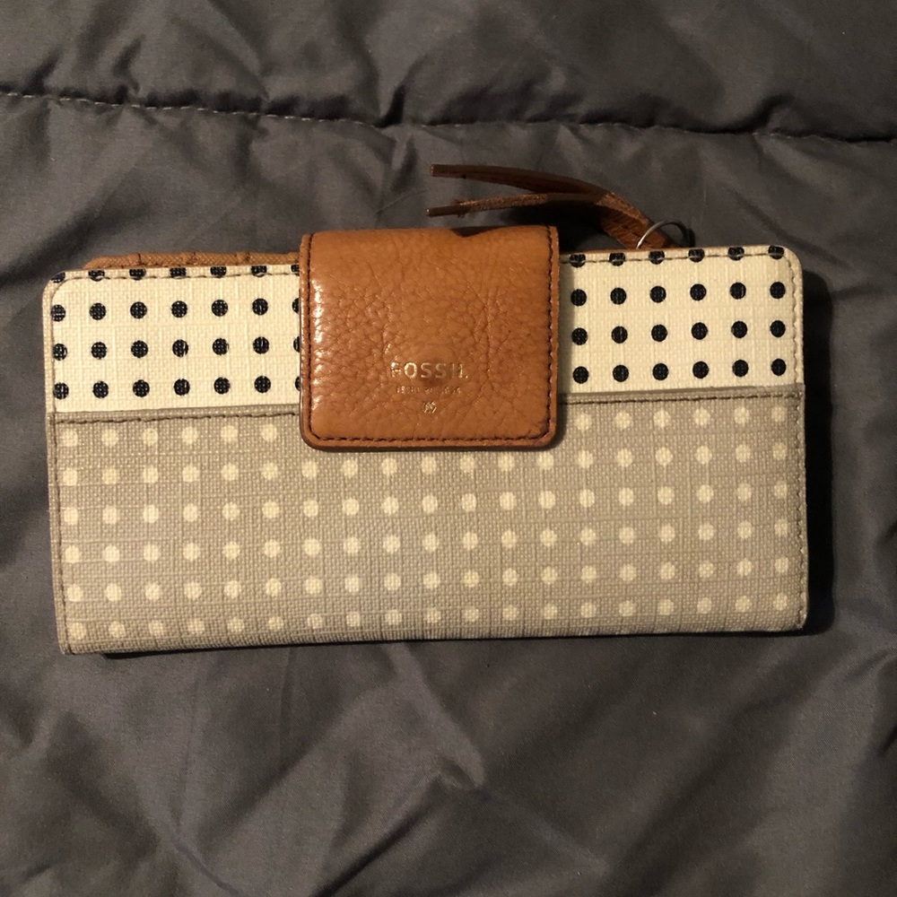 Fossil wallet